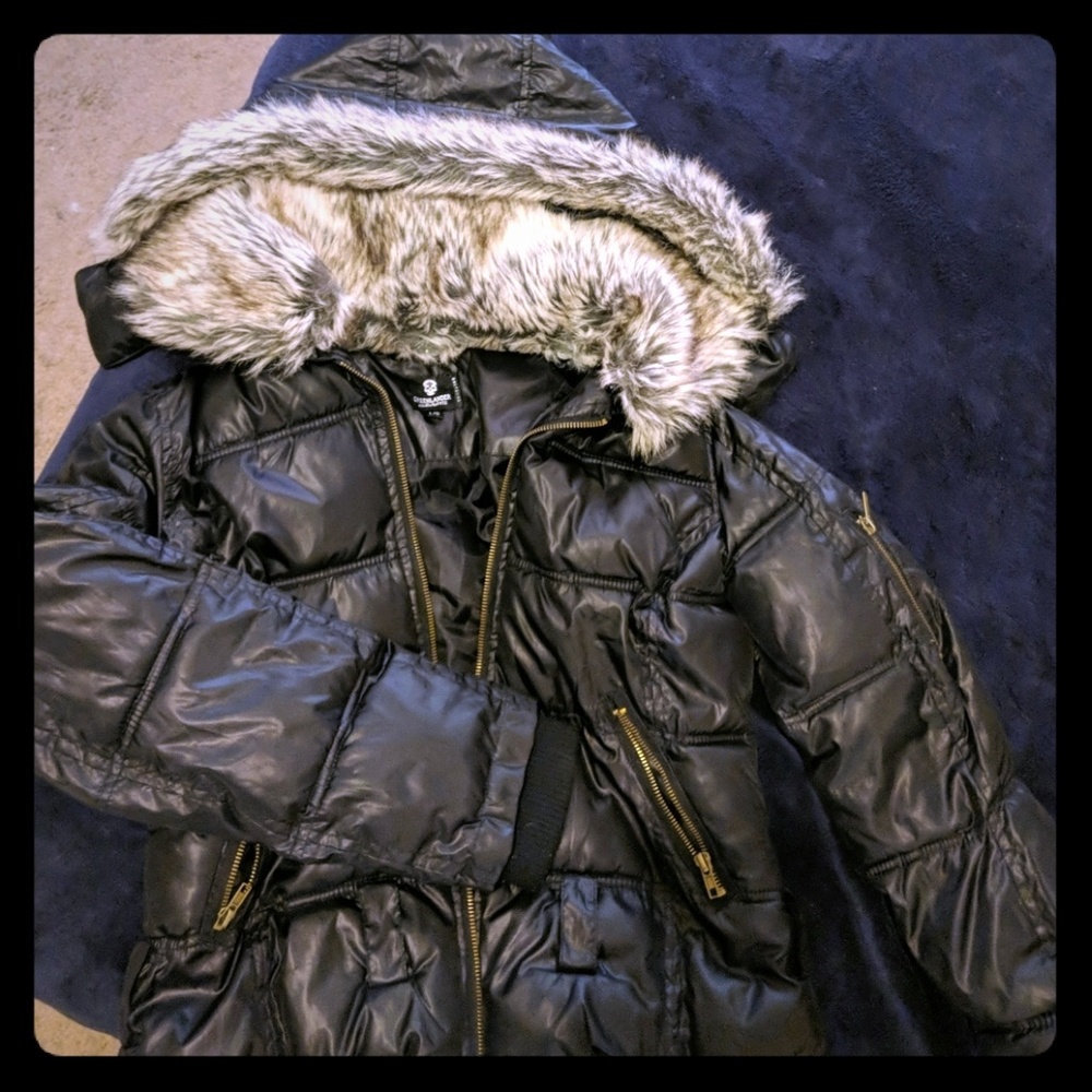 Greenlander Black puffer jackcket